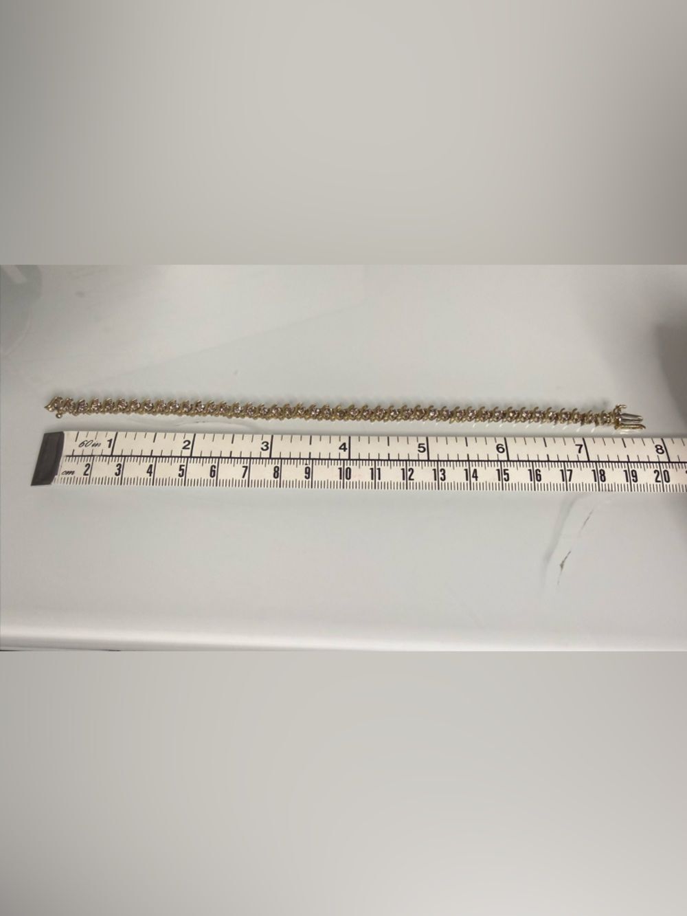 Women’s Vintage 10K Yellow Gold Diamond S Link Tennis Bracelet 7.5” ~9g - Picture 2 of 11
